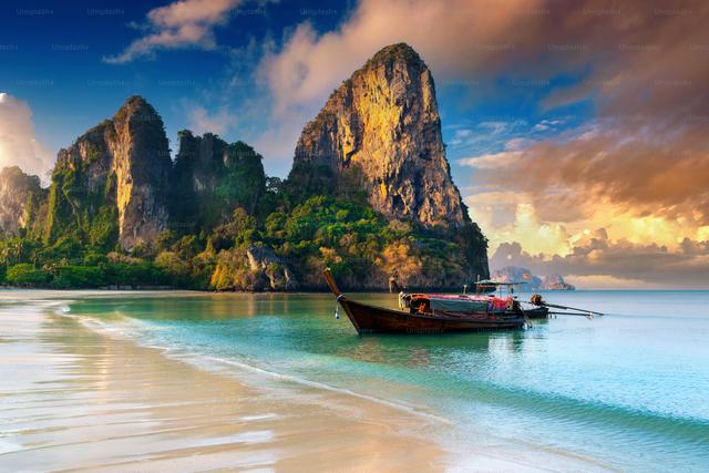 Thailand: The Land of Smiles and Natural Beauty