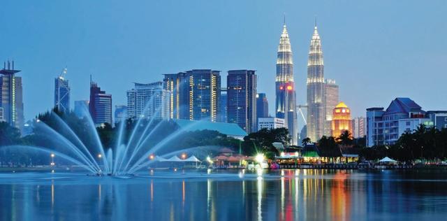 Malaysia: A Perfect Blend of Nature, Culture, and Modern Life
